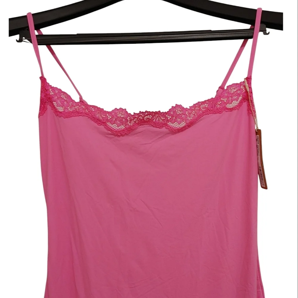SKIMS Fits Everybody Lace Long Slip Dress - Picture 6 of 16